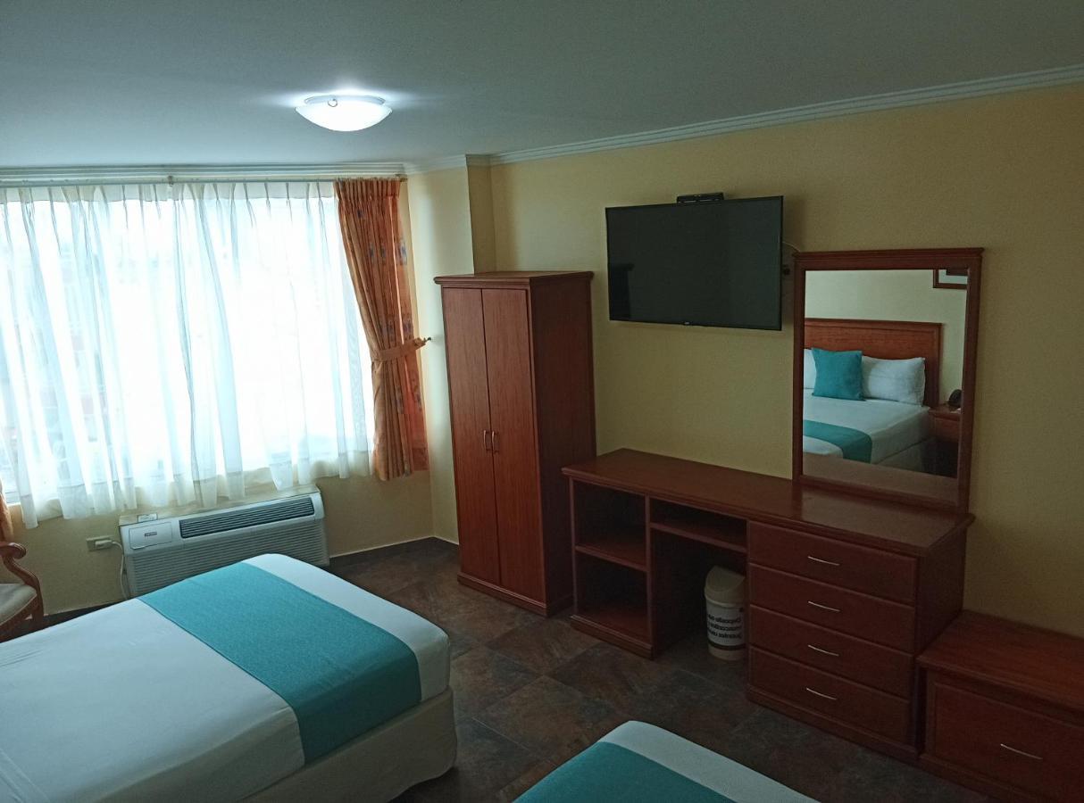 Hotel El Marques Atacames Bagian luar foto