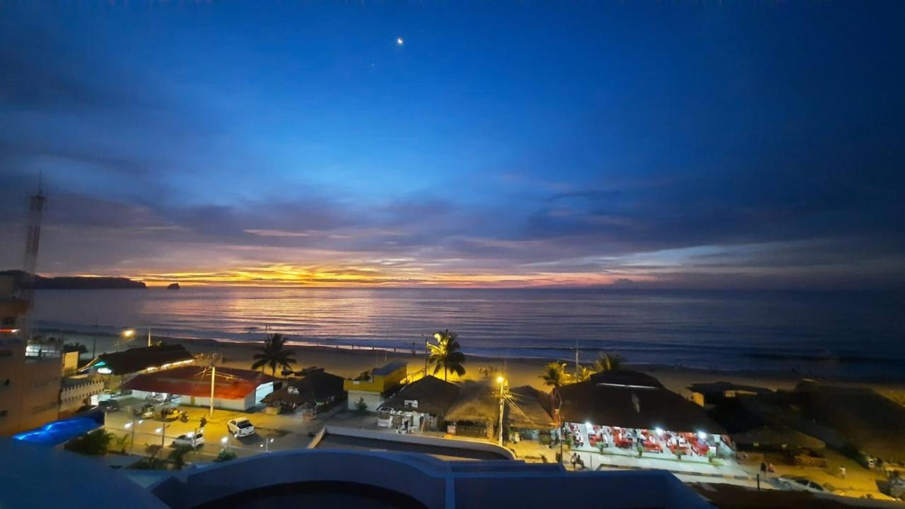 Hotel El Marques Atacames Bagian luar foto