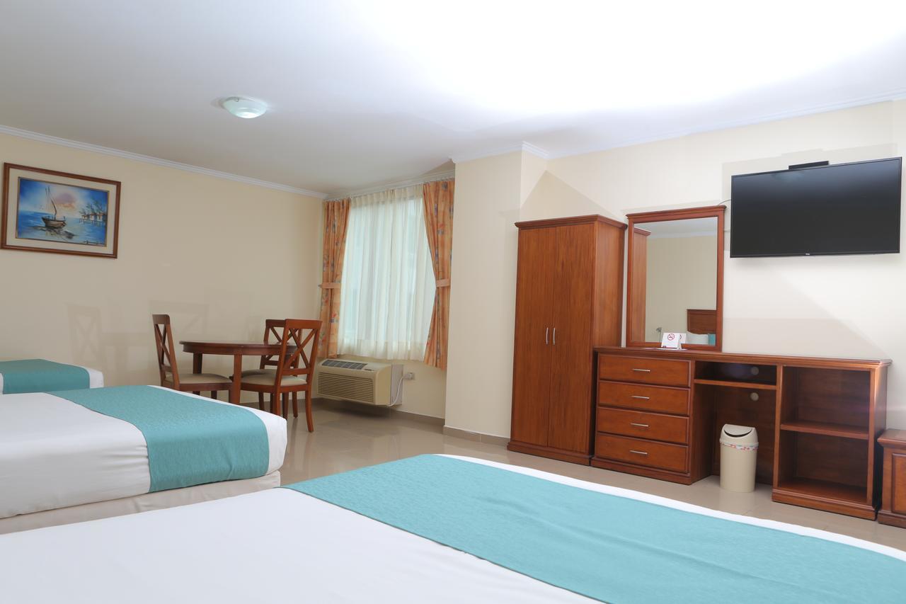 Hotel El Marques Atacames Bagian luar foto